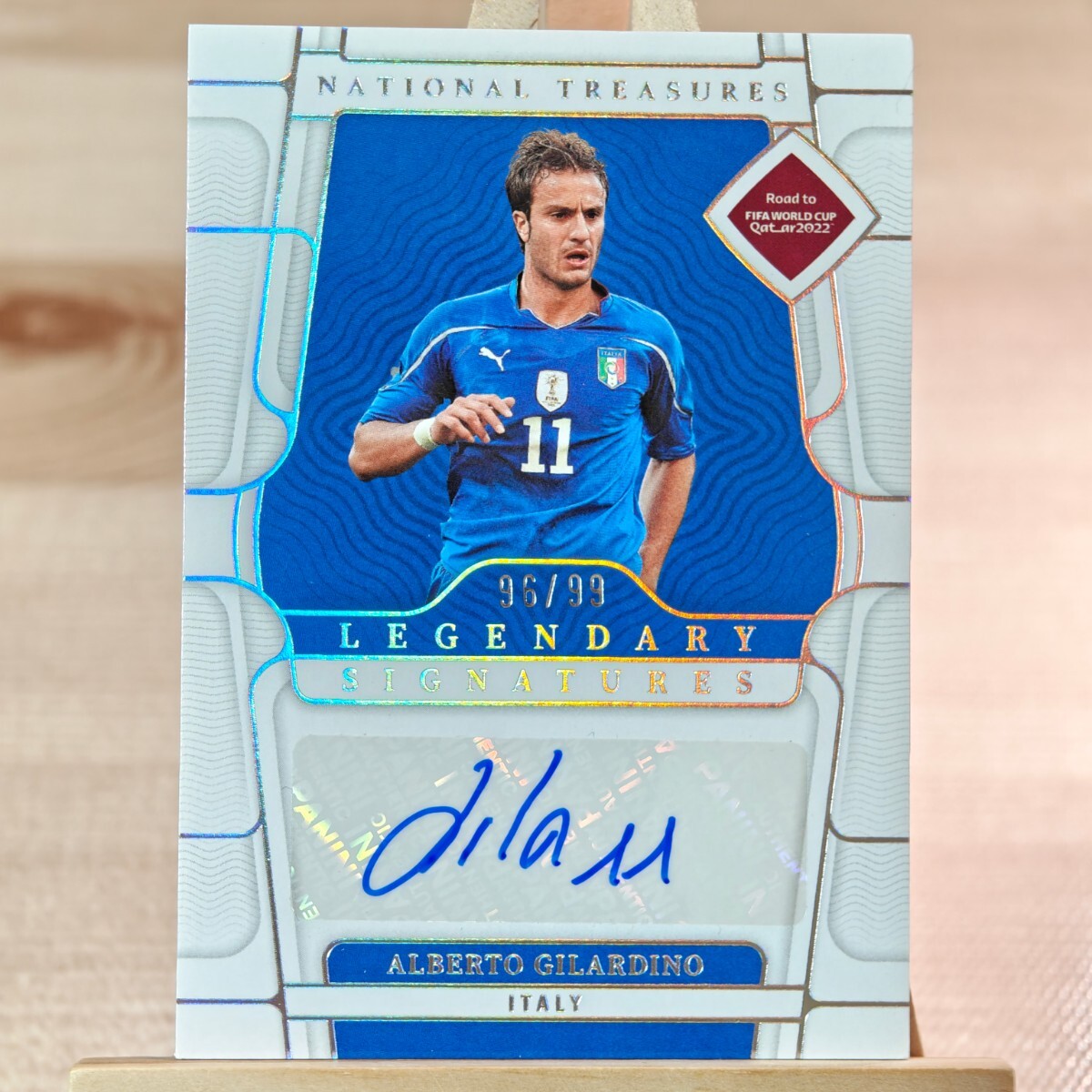 99枚限定 アルベルト・ジラルディーノ 2022 Panini National Treasures World Cup Auto Alberto Gilardino 96/99 直筆サインカードの画像1