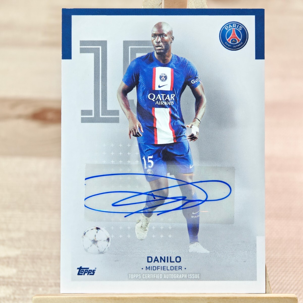 ダニーロ 2022-23 Topps Paris Saint-Germain Team Set Danilo Auto 直筆サインカードの画像1