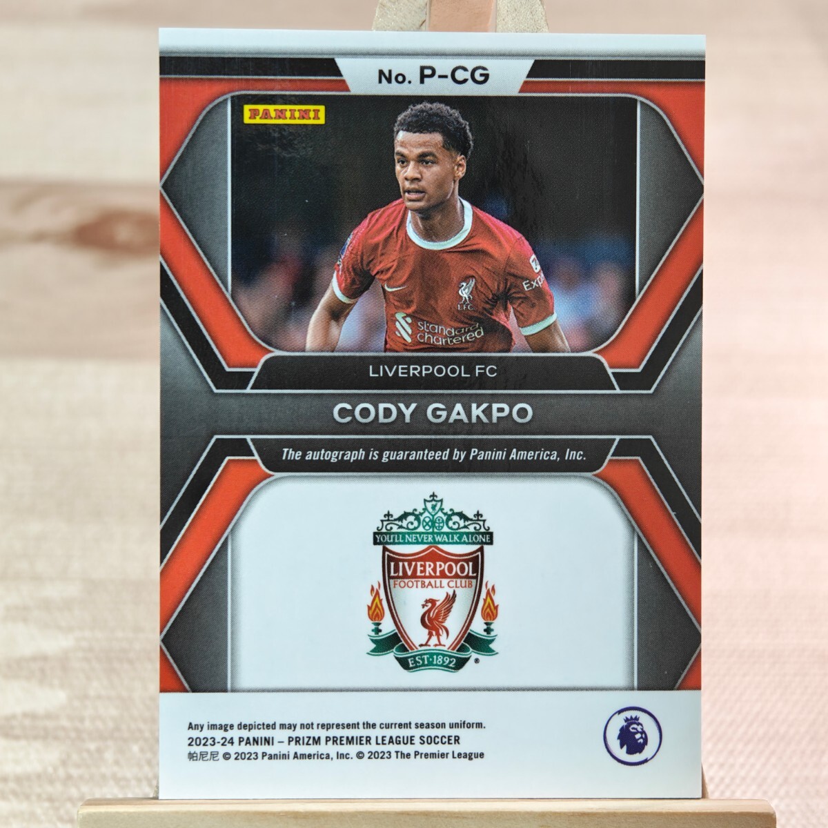 コーディ・ガクポ 2023-24 Panini Prizm Premier League Cody Gakpo Penmanship Auto Liverpool 直筆サインカードの画像2