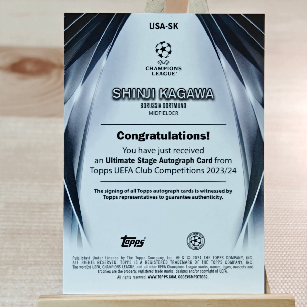 香川真司 2023-24 Topps UEFA Club Competitions Ultimate Stage Autographs Shinji Kagawa Auto Dortmund 直筆サインカード_画像2