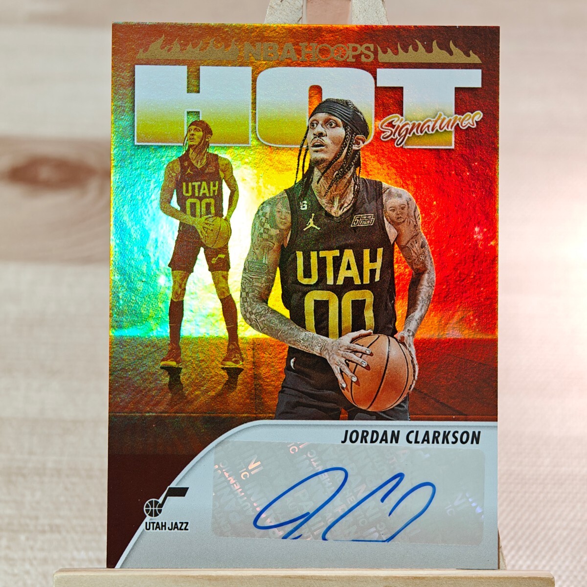 ジョーダン・クラークソン 2023-24 Panini Hoops Basketball Hot Signatures Jordan Clarkson 直筆サインカード ユタ・ジャズ_画像1