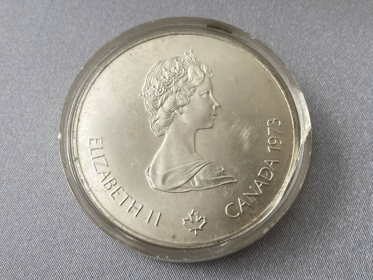 1976年 カナダ モントリオールオリンピック 銀貨 5ドル 硬貨 五輪 記念コイン ケース入り(傷みあり)の画像2