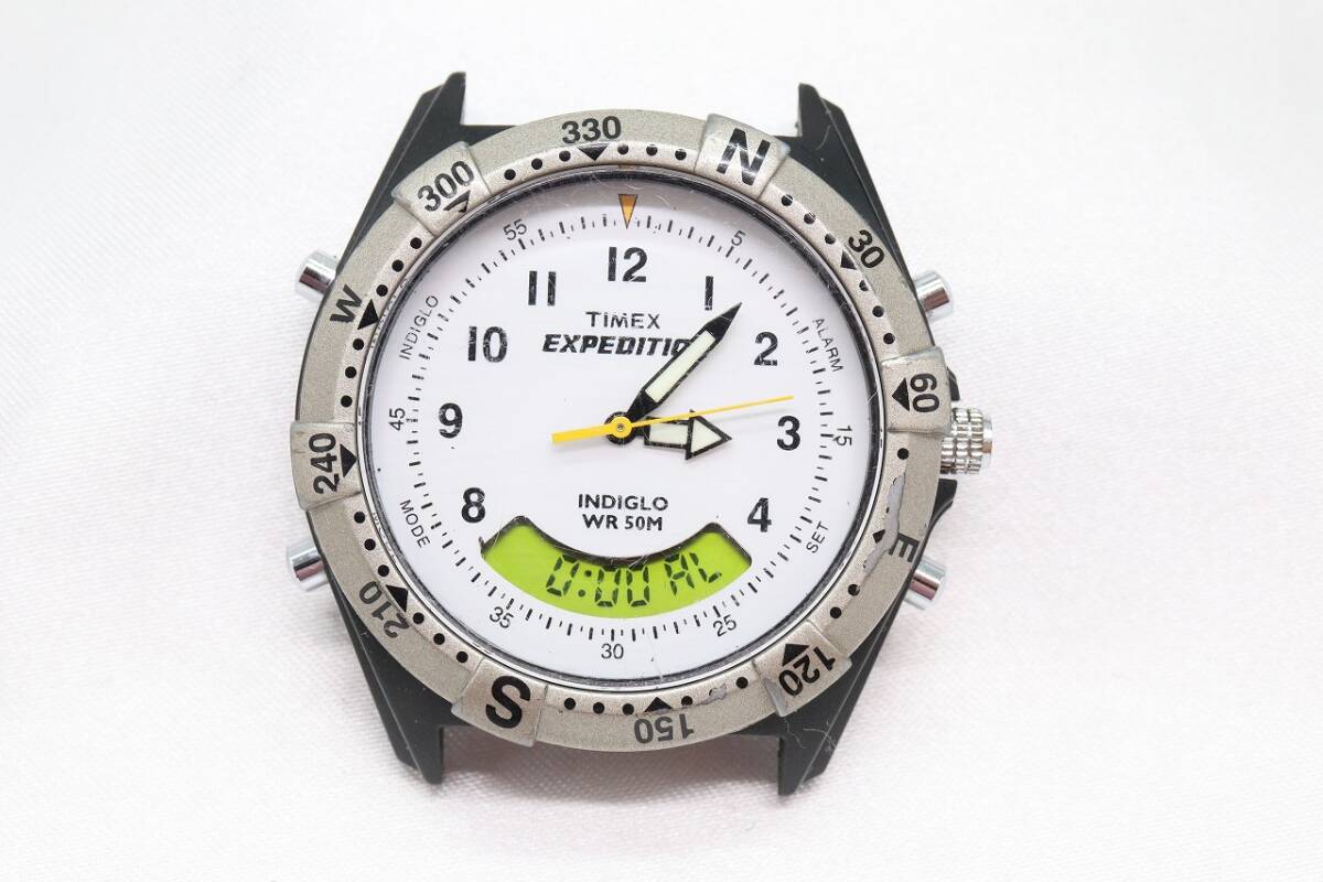 【W127-48】動作品 電池交換済 TIMEX EXPEDITION タイメックス エクスペディション 回転ベゼル デジアナ 腕時計 フェイスのみ メンズの画像2