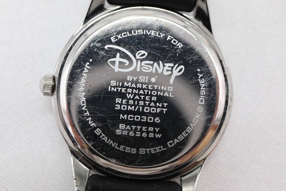 【W133-11】動作品 電池交換済 DISNEY ディズニー ミッキーマウス 腕時計 レディース【送料全国一律185円】の画像9