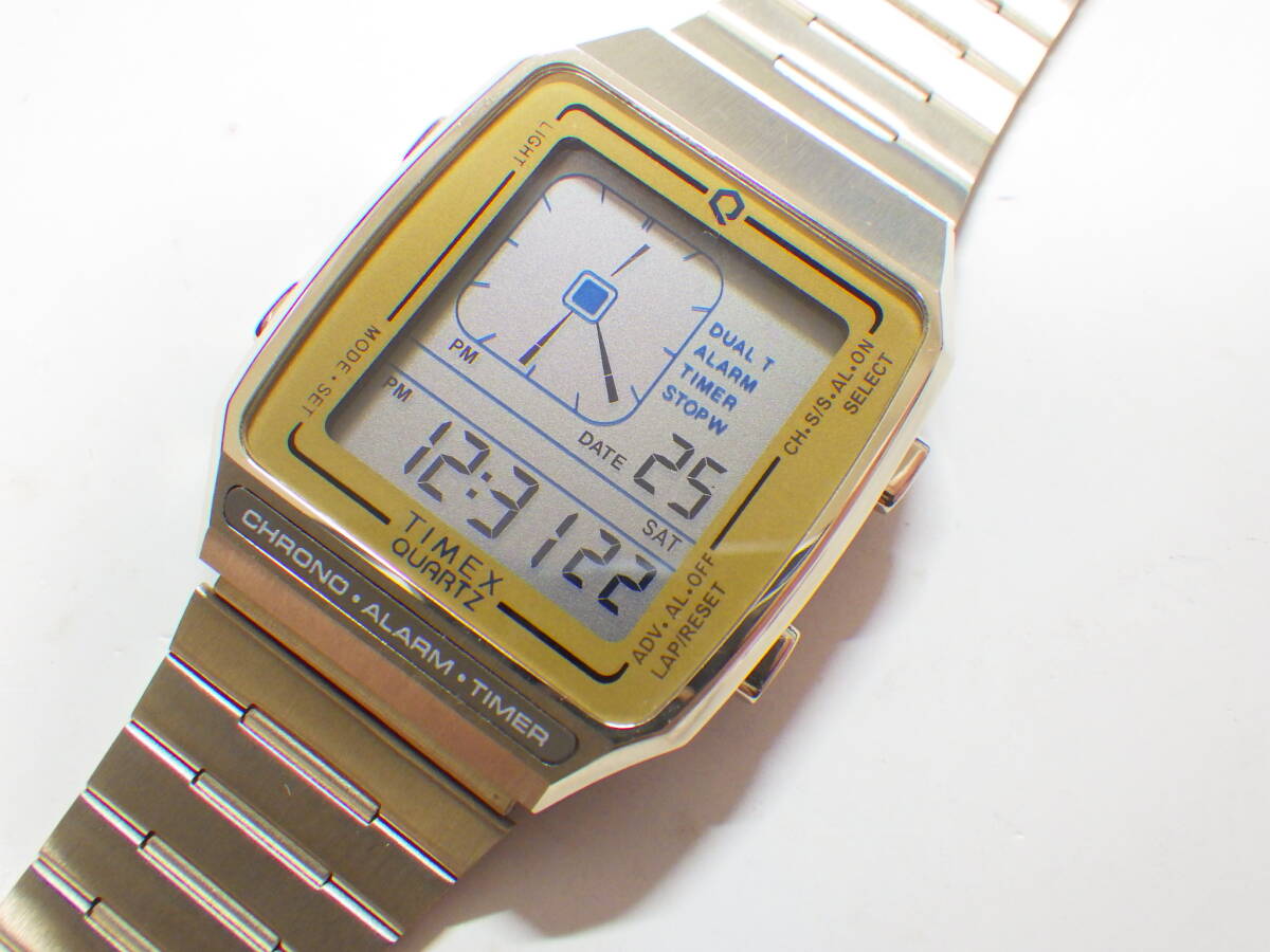 TIMEX タイメックス 訳あり デジタル 腕時計 復刻モデル TW2U72500　#775