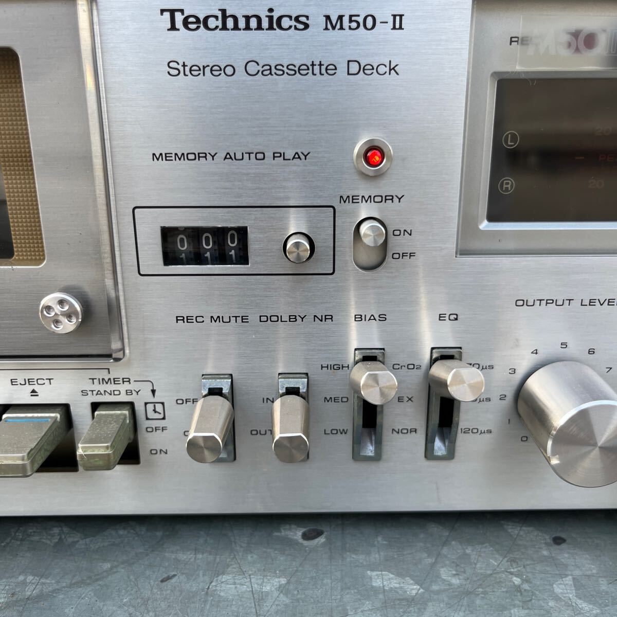 Technics カセットデッキ オーディオ機器 RS-M33、RS-M50-II 通電のみ確認です_画像2