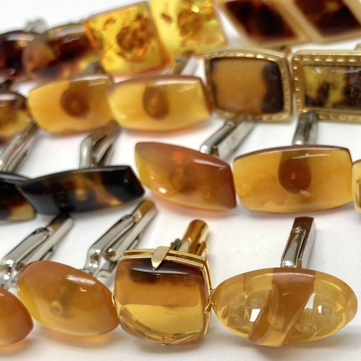 「琥珀・鼈甲カフスおまとめ」a約112.0g コハク こはく アンバー べっ甲 べっこう amber カフス cuffs accessory jewelry CE0 の画像1