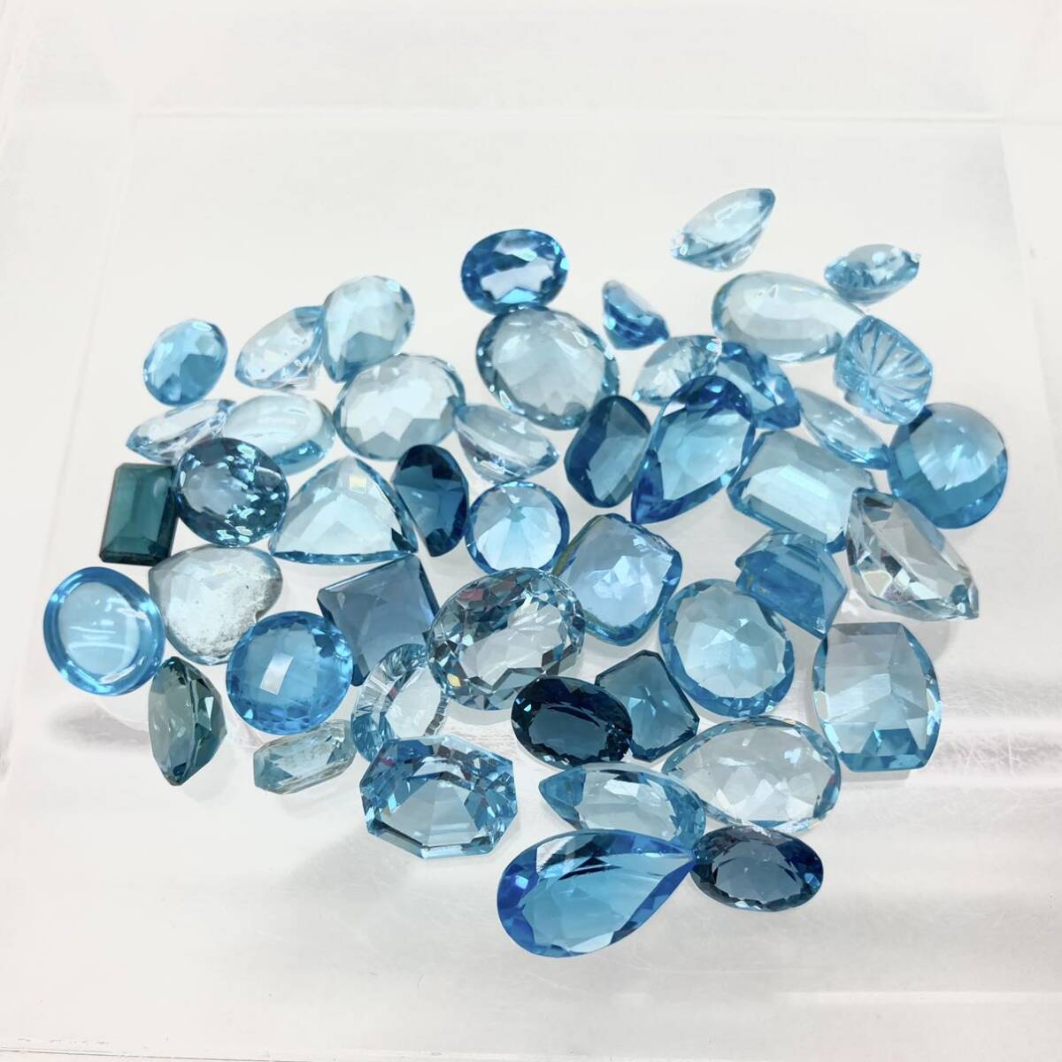 「天然ブルートパーズおまとめ200ct」m ルース 裸石 ジュエリー ブルートパーズ jewelry blue topaz 