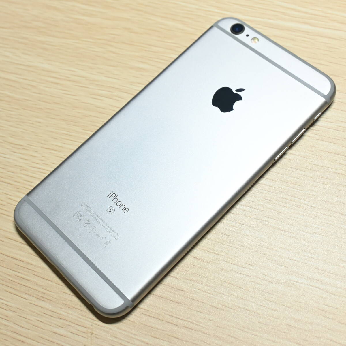 【外箱付属】iPhone 6s Plus 128GB スペースグレイ A1687 MKUD2J/A【SIMロック解除済】の画像4