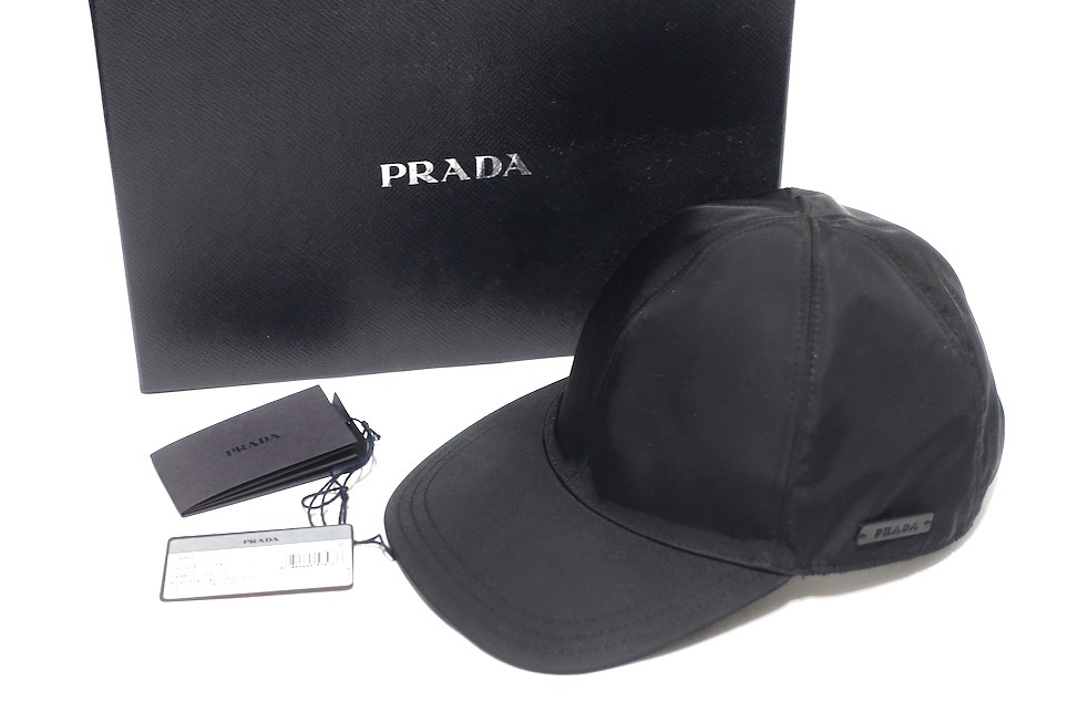 超美品 プラダ レザーパッチ付 ナイロン キャップ 帽子 ブラック M 男女兼用 2HC274 PRADA_画像1