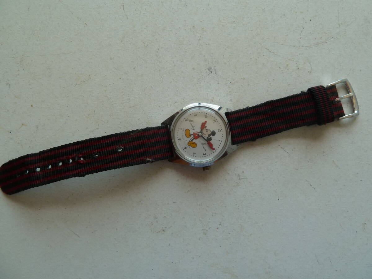 SEIKO Seiko Mickey Mouse hand winding wristwatch 5000-7000