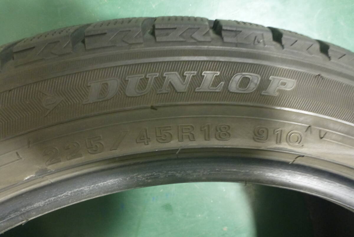 ダンロップ　スタッドレスタイヤ　225/45 R 18 91Q　２本　（中古）_画像3