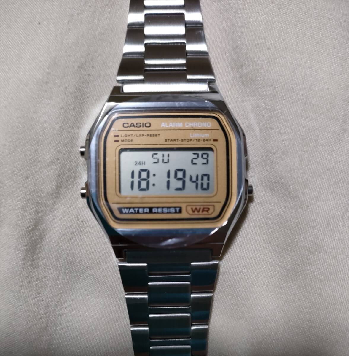 未使用 2023年購入】あいみょんモデル CASIO カシオ A-158WEA 未使用 2023年購入】あいみょんモデル CASIO カシオ A-158WEA