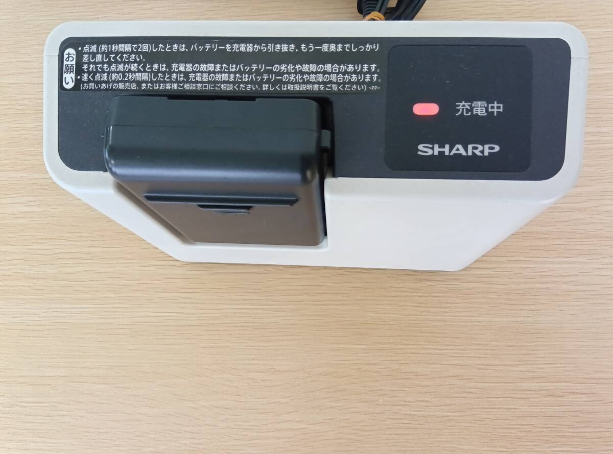 ☆【EM408】SHARP シャープ EC-ARSX-N 2019年製 RACTIVE Air コードレスクリーナー掃除機 通電確認済_画像7