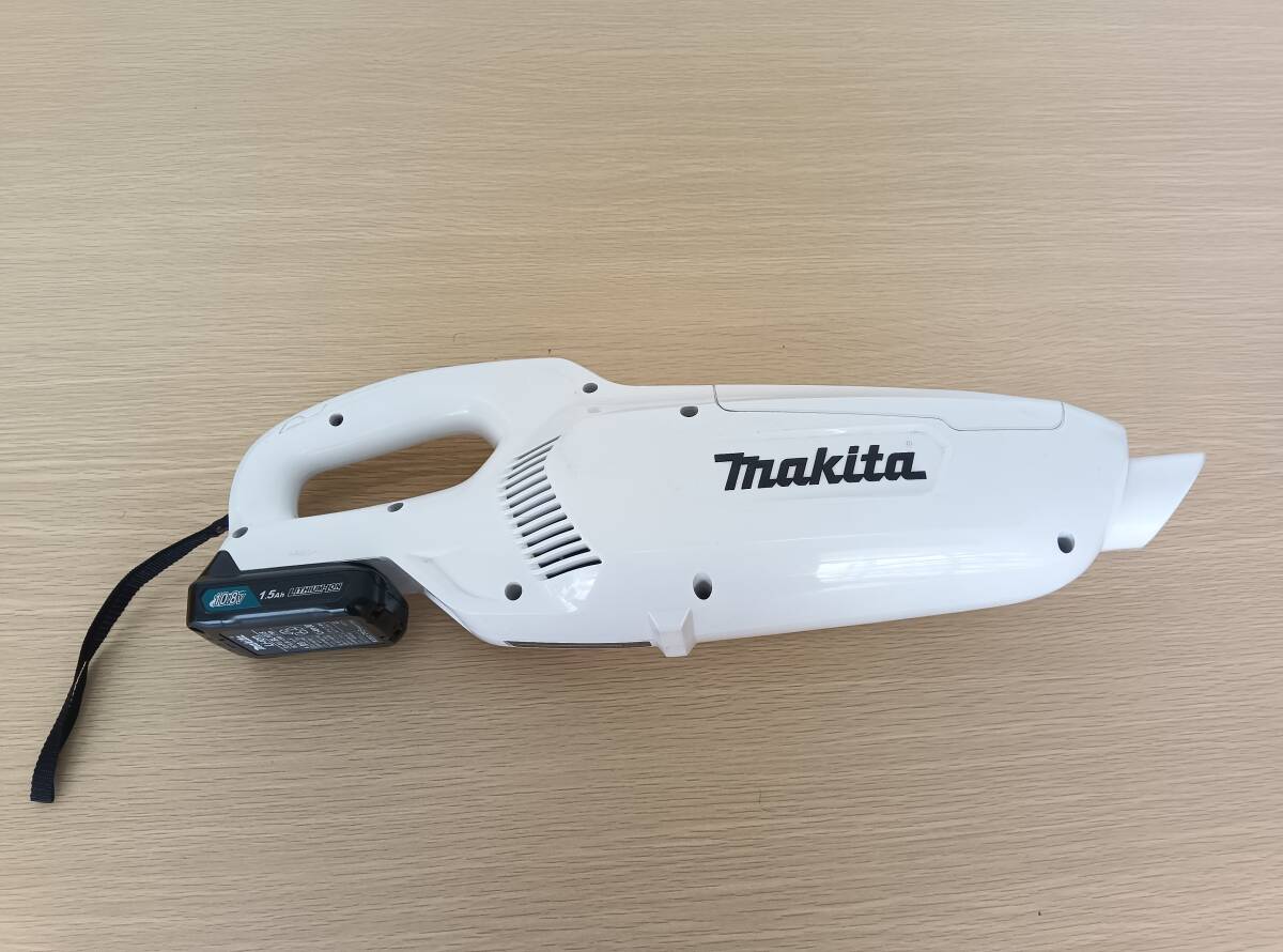 ☆【EM635】makita マキタ CL107FD 充電式クリーナー 10.8V(スライド式) 紙パック式+ワンタッチスイッチ充電式クリーナー 通電確認済の画像6