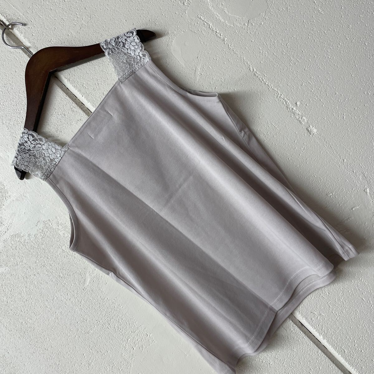 LL size made in Japan shoulder race using 80. thread a little over . thread tank top camisole 