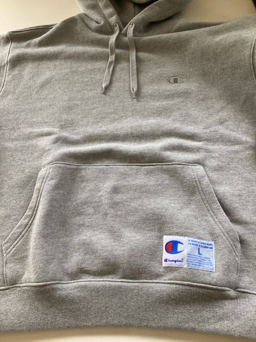 champion チャンピオン　スーパーフーディ　美品　　裏起毛　色 グレー　日本企画Ｌサイズ　送料無料_画像3