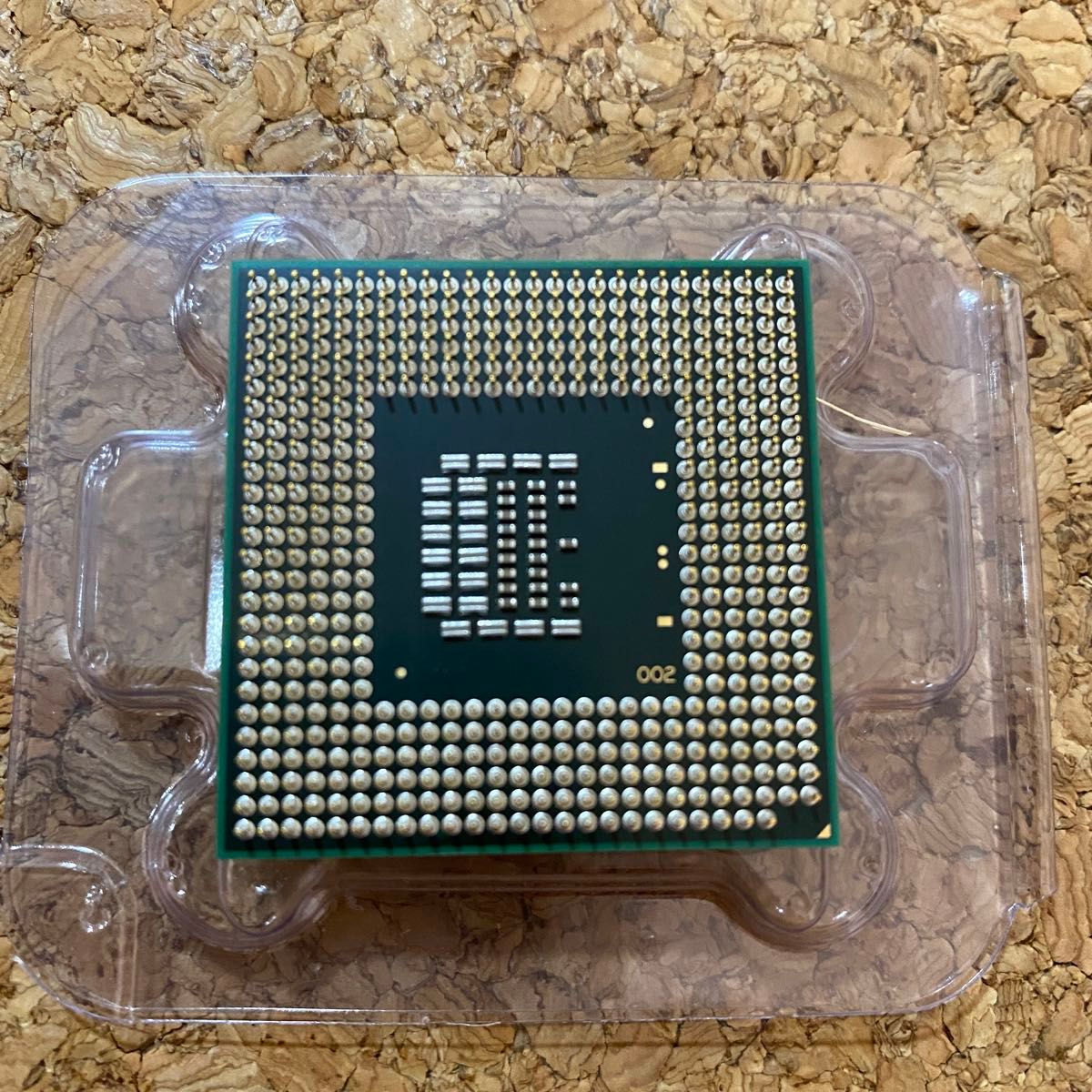 インテル　CPU　T9300　Core 2 Duoプロセッサー　グリス付き