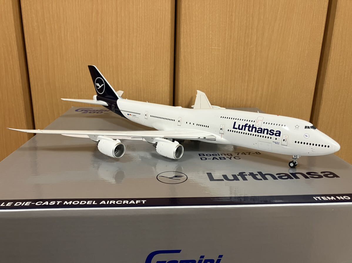 1/200 Gemini B747-8 Lufthansa ダイキャスト模型の画像1