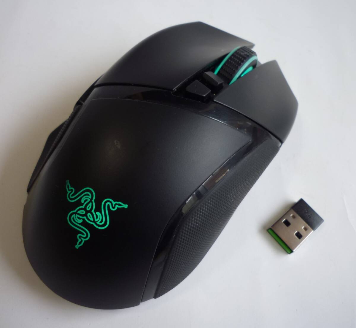 Razer レイザー　RC30-031701　ワイヤレスゲーミングマウス　マウス　レシーバー有り_画像1