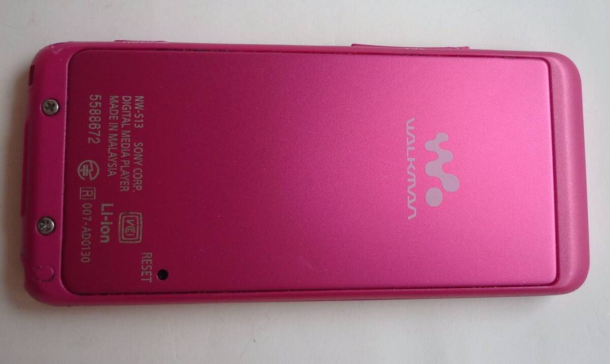 SONY ソニー ウォークマン walkman NW-S13 4GB ビビッドピンク ピンク Bluetooth 本体 デジタルオーディオプレーヤー 初期化済の画像3
