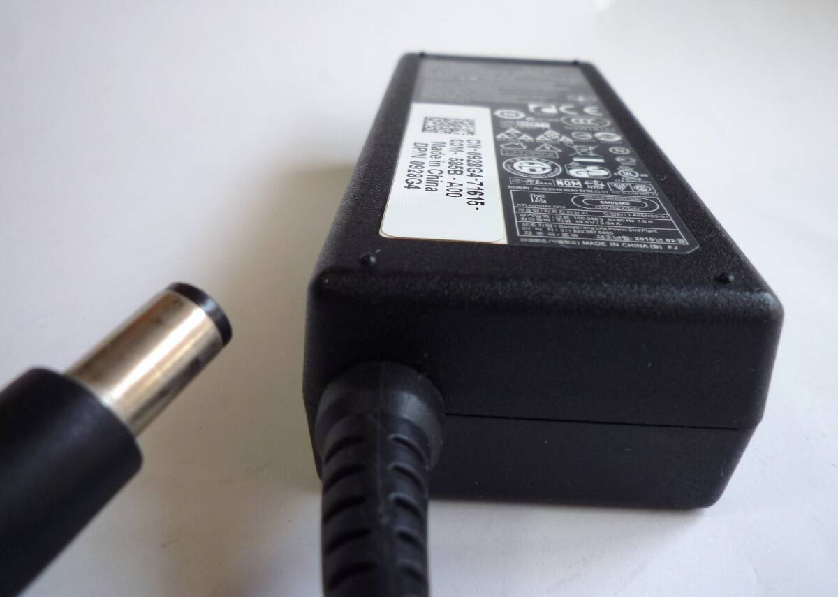  original DELL Dell AC power supply adapter AC adaptor 65W LA65NS2-01 19.5V 3.34A φ7.4mm