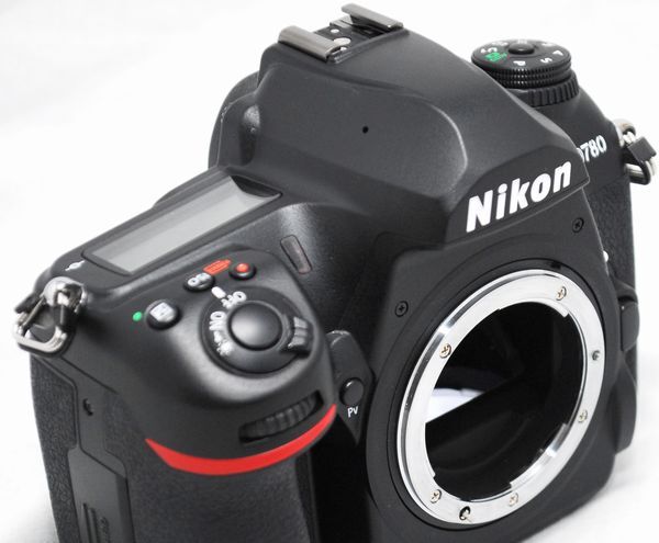 【超美品・メーカー保証書 付属品完備】Nikon ニコン D780の画像6