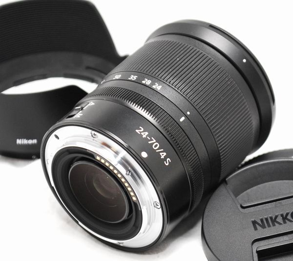 【新品級の超美品・純正フード付き】Nikon ニコン NIKKOR Z 24-70mm f/4 Sの画像3