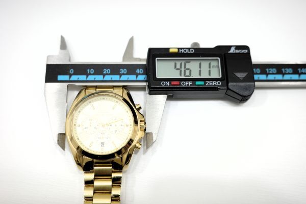 452 MICHAEL KORS CHRONOGRAPH QZ  MK-5605  マイケルコース クロノグラフ ゴールドカラー クォーツ メンズ 腕時計 純正ブレス 箱 説の画像7