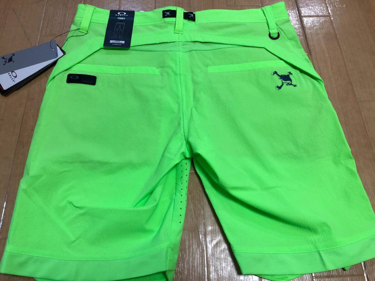 OAKLEY GOLF(オークリーゴルフ) 春夏 吸汗速乾、軽量 、ストレッチ、肌面ドライ ハーフパンツ FOA403529((NEON GREEN)９２_画像2