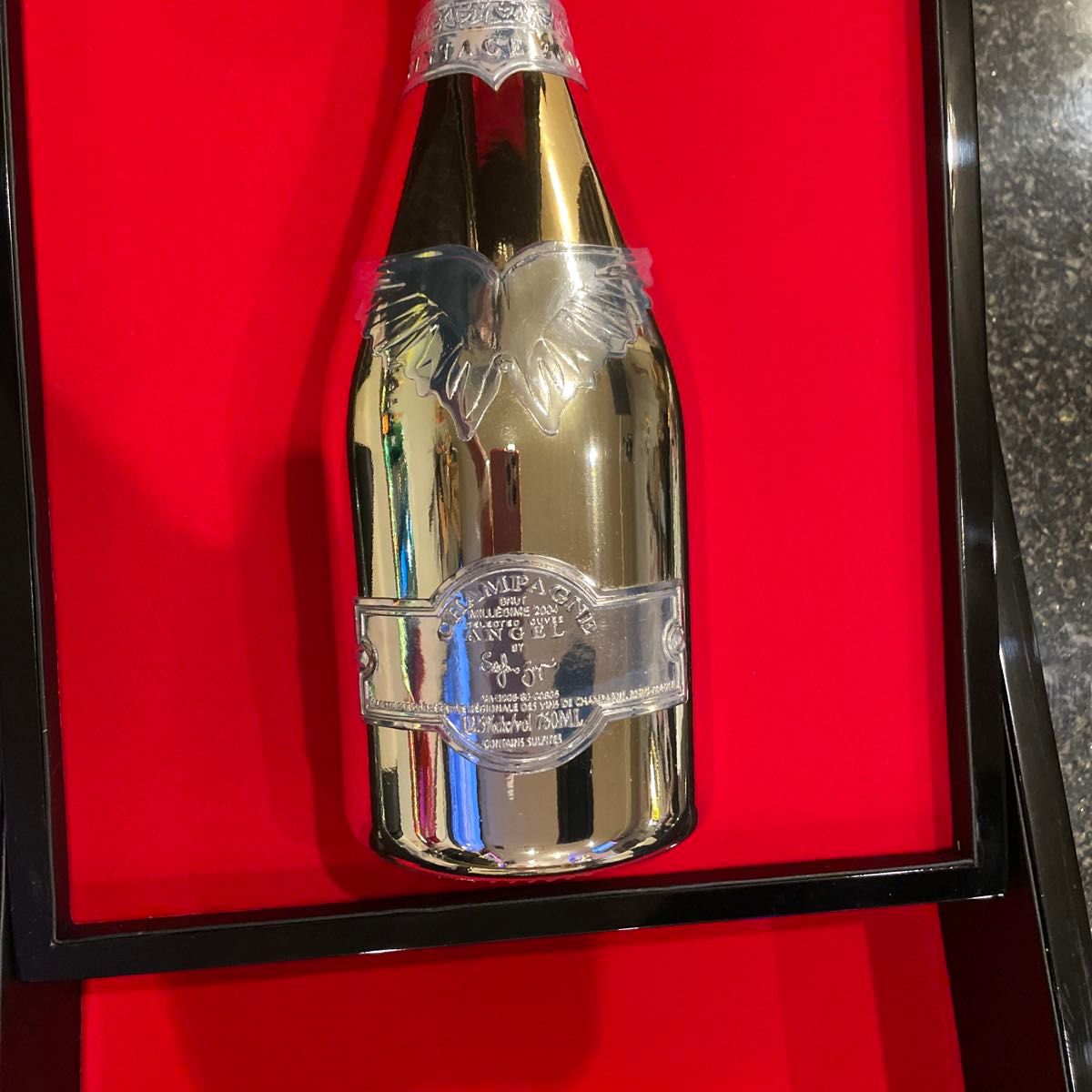 エンジェル ヴィンテージ 2004年 プラチナ 正規品 シャンパン エンジェル ヴィンテージ 2004年 プラチナ 正規品 シャンパン