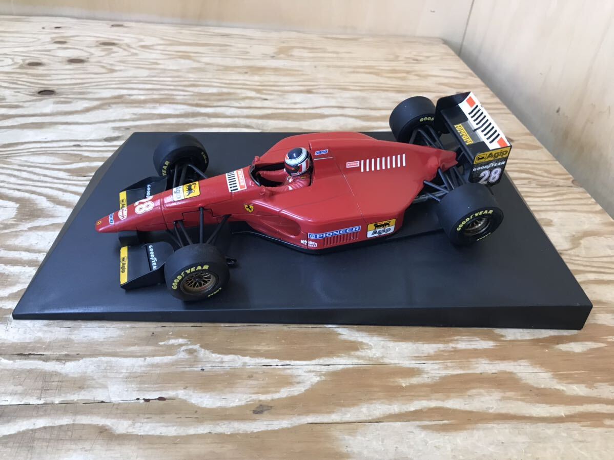 mA 80 FERRARI 412 T1 G.Berger 1/18スケール Paul's Model Art フェラーリ ※キズ、汚れ、色剥げなどの難あり、外箱なし、現状品の画像1