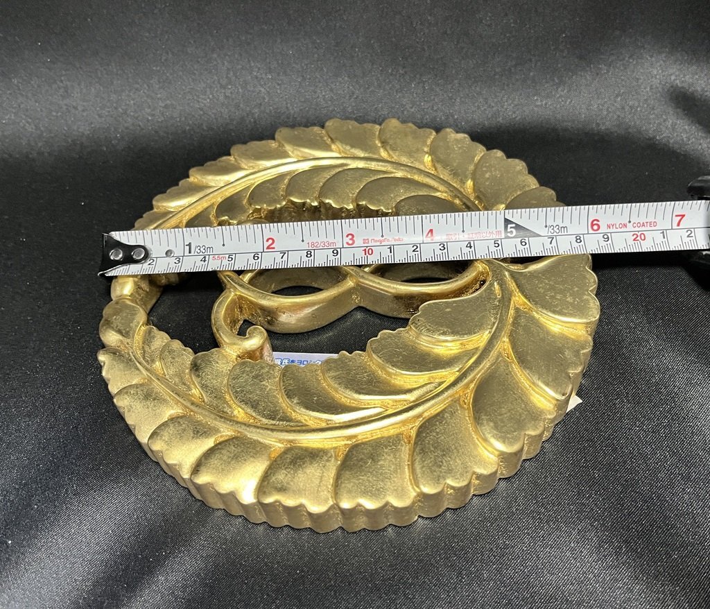 「木製 浄土真宗本願寺派 下り藤紋 純金箔仕上/直径18ｃｍ/裏面塗装離箇所あり」浄土真宗/本願寺/彫刻/家紋/宗紋/川本仏壇店/川本仏_画像3