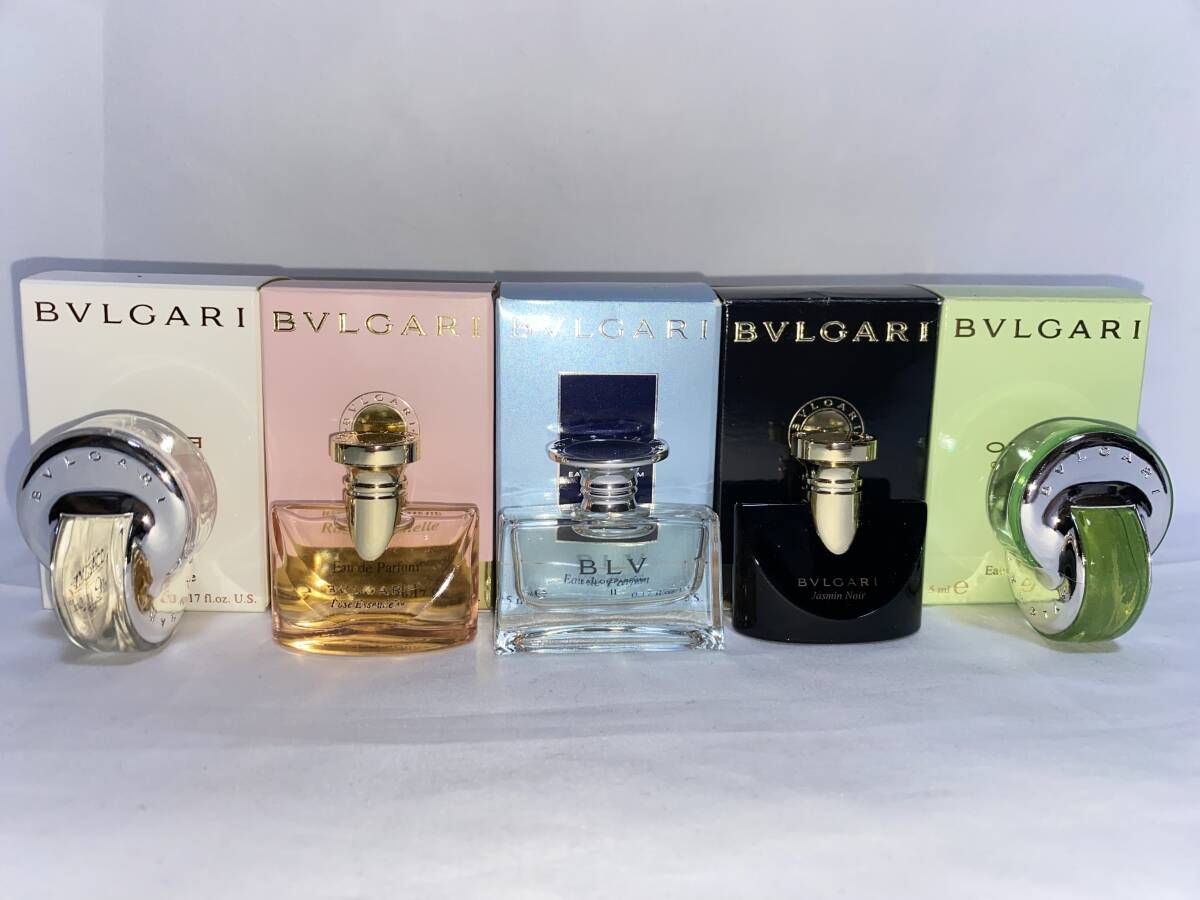 未使用 ブルガリ ＢＶＬＧＡＲＩ ウーマン ミニチュアコレクション ミニ香水 ５ｍｌ×５点セットの画像1