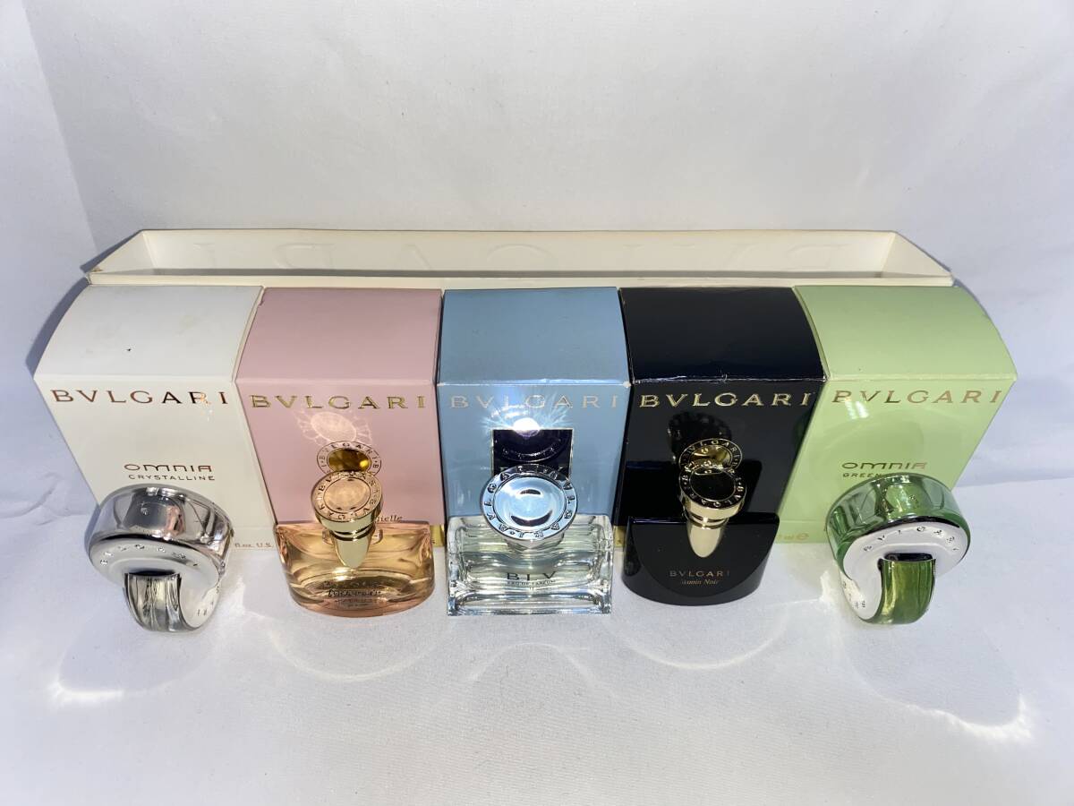 未使用 ブルガリ ＢＶＬＧＡＲＩ ウーマン ミニチュアコレクション ミニ香水 ５ｍｌ×５点セットの画像2