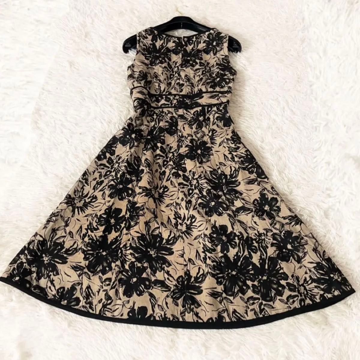 M'S GRACY エムズグレイシー 花柄 ロングワンピース 総柄 M'S GRACY エムズグレイシー 花柄 ロングワンピース 総柄