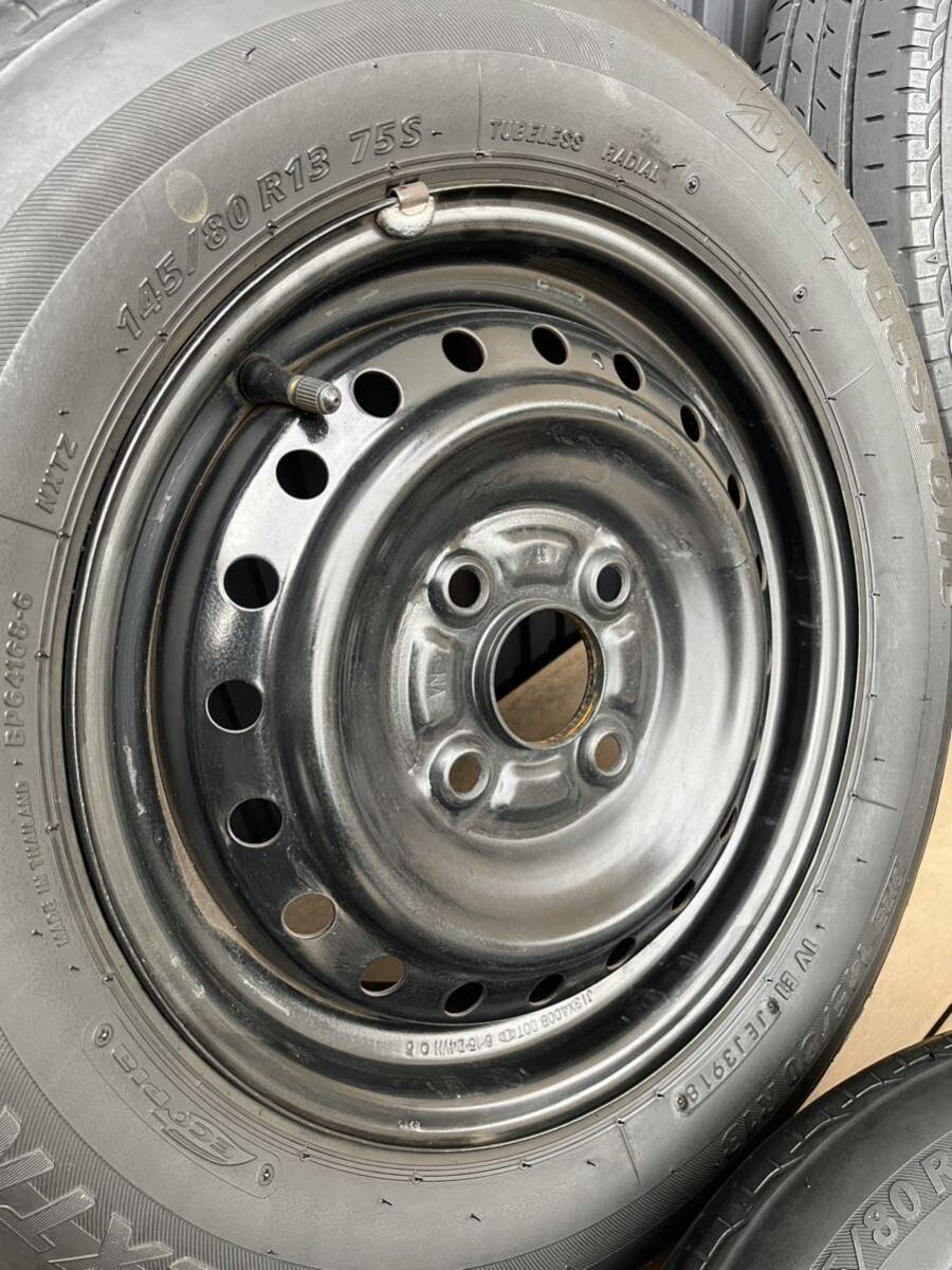 ダイハツ 純正 タント L375S 13インチ 4.00 4H PCD100 スチールホイール ４本 テッチン タイヤ付き 145/80 ミラ ミライース アルト等にもの画像4