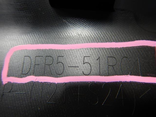 　ＣＸ－３０ 5BA-DMEP 右Rドアプロテクター DFR5-51-RC0A_画像3