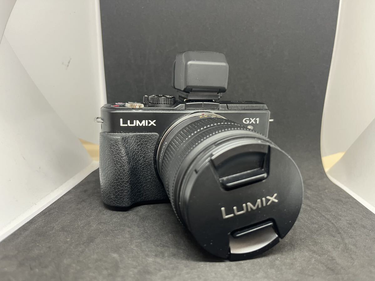 【美品、完動品】Panasonic LUMIX GX1 DMC-GX1 14-42mm 1:3.5-5.6/14-42 ASPH G VARIO DMW-LVF2 ライブビューファインダー ミラーレス一眼 の画像8