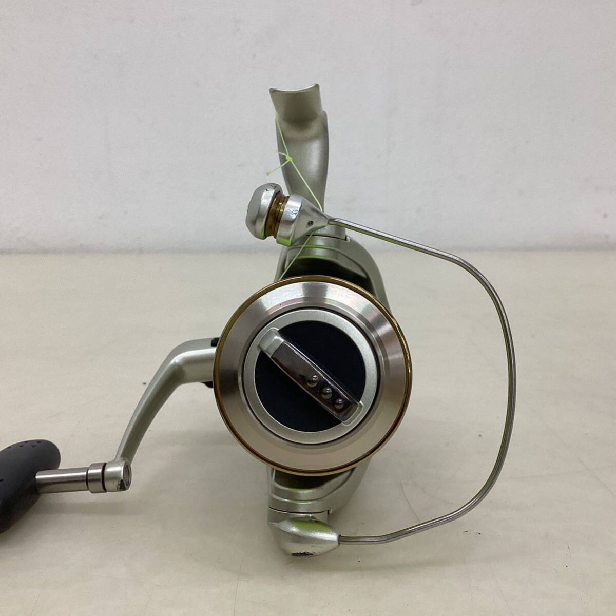 ＊SHIMANO シマノ TWINPOWER ツインパワー Mg4000 ソフトケース付き SC914 リール 釣具 中古の画像5