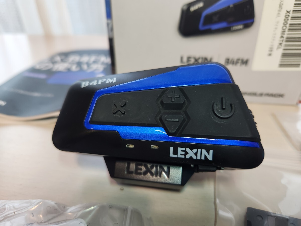 LEXIN LX-B4FM 4人同時通話 バイクインカム Bluetoothインターホン FMラジオ 中古品の画像2