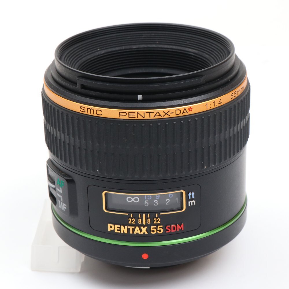 レンズ　ペンタックス smc PENTAX-DA★55mmF1.4ED SDM 中望遠単焦点レンズ_画像1
