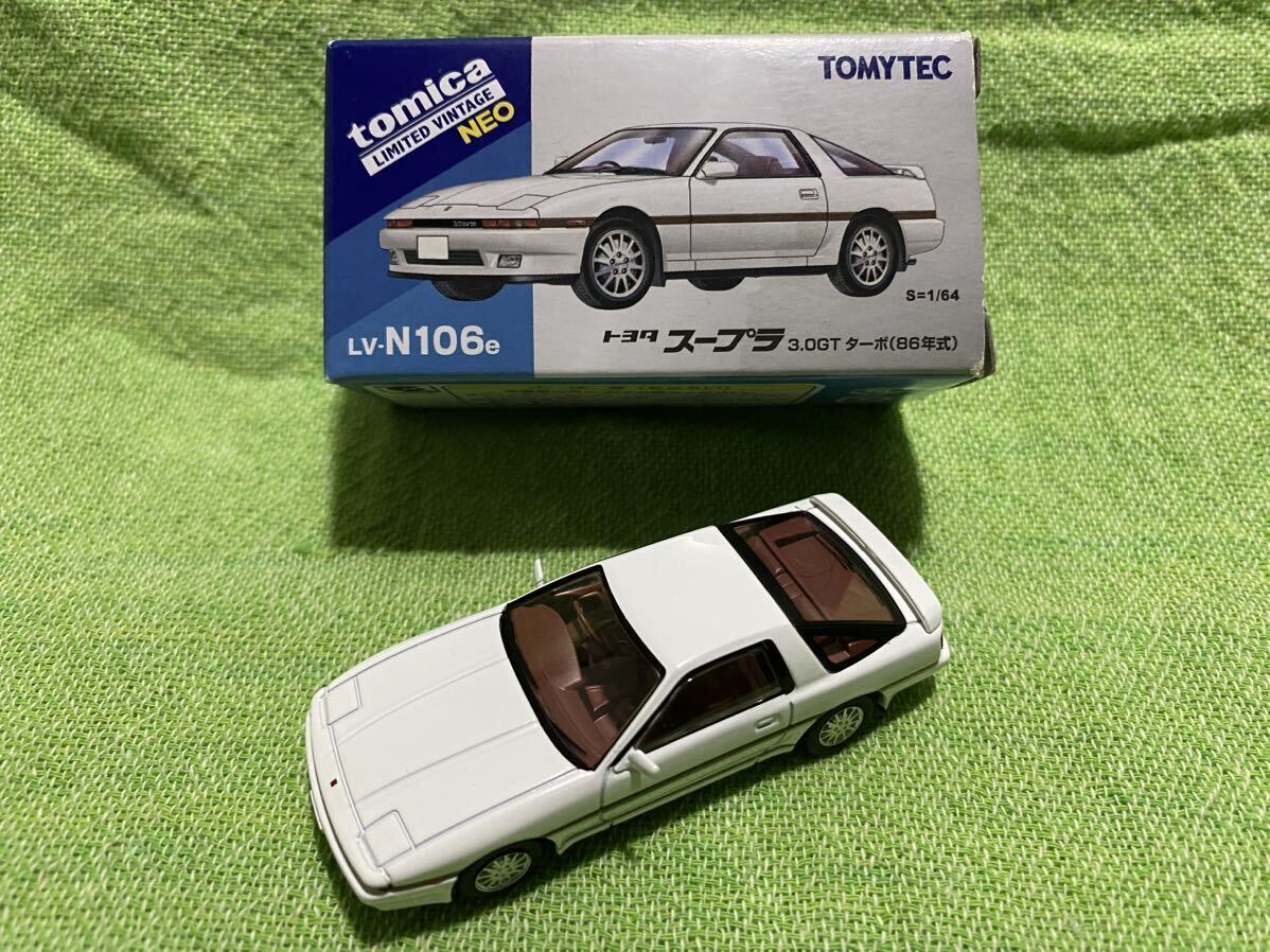 トミカリミテッドヴィンテージ NEO トヨタ スープラ 3.0GTターボ（86年式）　外箱状態難。