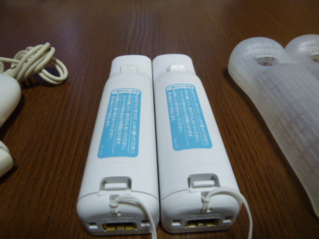 RSJN050【送料無料 動作確認済】Wii リモコン ヌンチャク ジャケット ストラップ  2個セット ホワイト 白 カバーの画像4