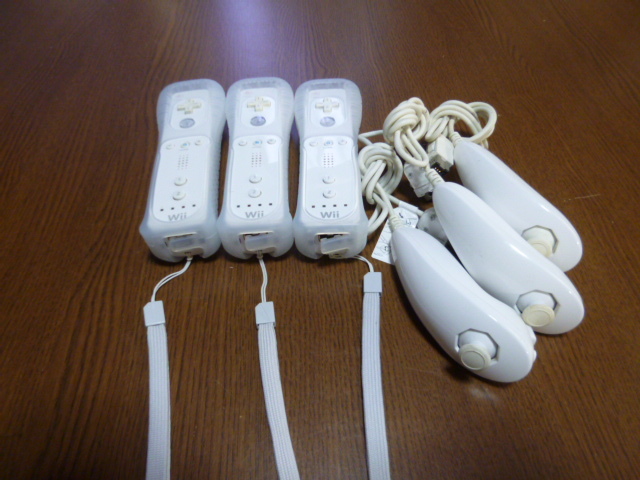 RSJN085【送料無料 動作確認済】Wii リモコン ヌンチャク ジャケット ストラップ　 3個セット ホワイト　白　カバー_画像1