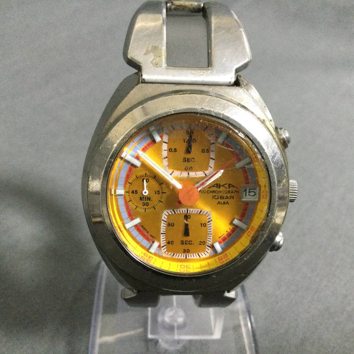 564/16　GJ60543　ALBA　AKA　1/10CHRONOGRAPH　V657-6030　クォーツ　シルバーカラー×オレンジ　メンズ　稼働　腕時計　セイコー　アルバ_画像1