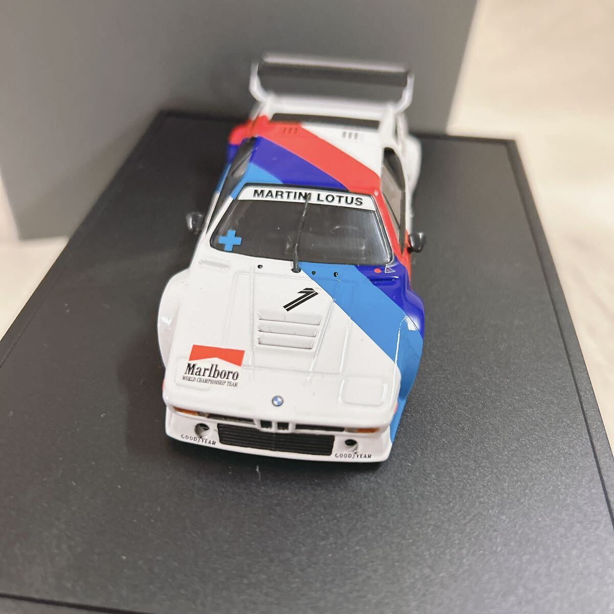 【未使用】1/43 BMW M1 Procar Serie Mario Andretti マリオ・アンドレッティ MINICHAMPS ミニチャンプス ミニカー プロカーシリーズの画像3