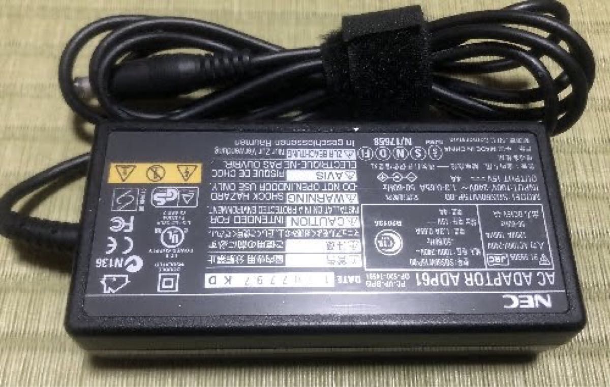 ACアダプター　NEC  ADP61  PC-VP-BP13  15V 4A