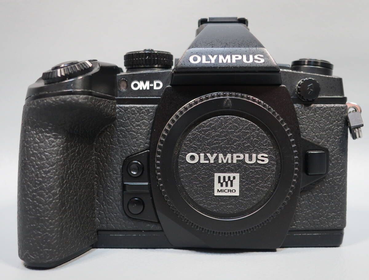 OLYMPUS オリンパス OM-D E-M1 12-40mm F2.8 レンズキット おまけ付きの画像3