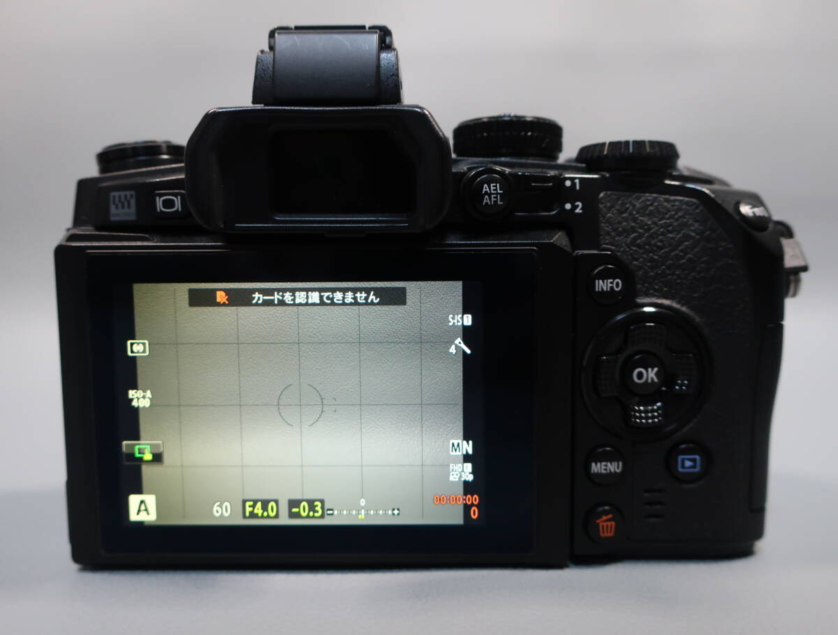 OLYMPUS オリンパス OM-D E-M1 12-40mm F2.8 レンズキット おまけ付きの画像4